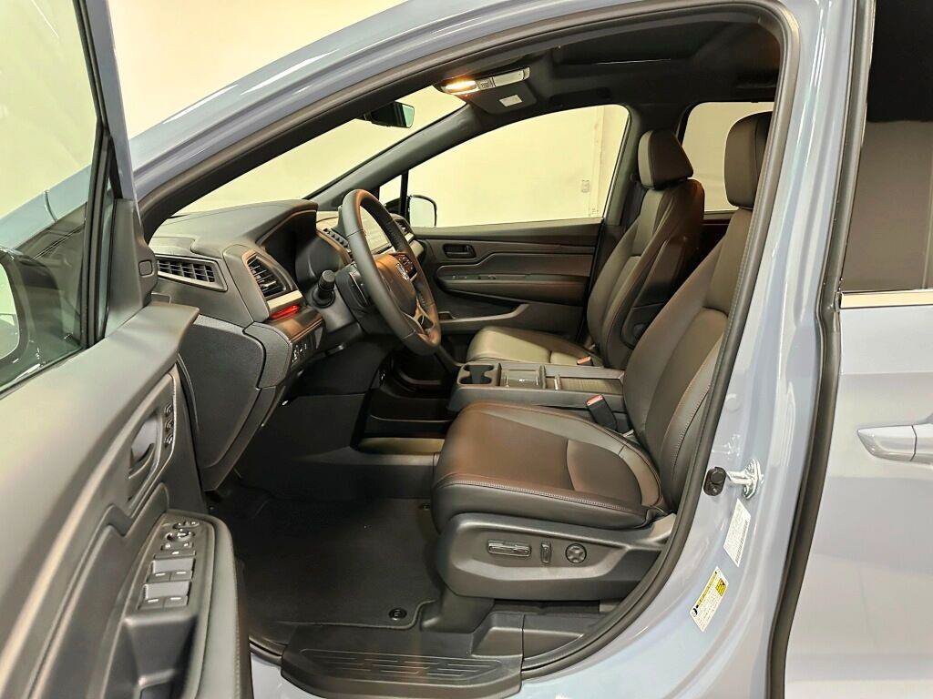 New 2026 Honda Odyssey Sport-L image 13