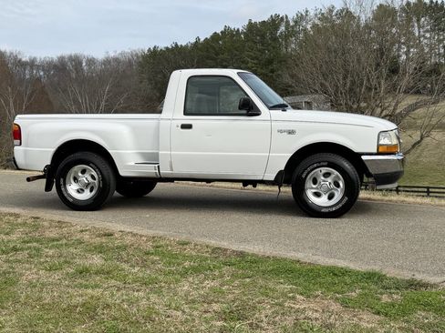 Used 1999 Ford Ranger XL image 4
