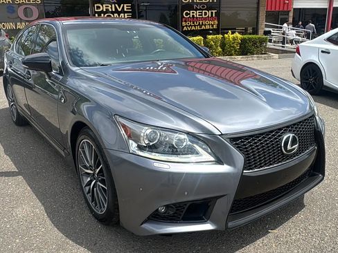 Used 2013 Lexus LS 460 AWD w/ F-Sport Pkg image 3