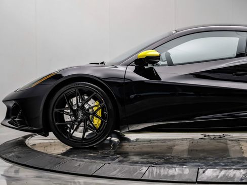 New 2026 Lotus Emira SE image 8