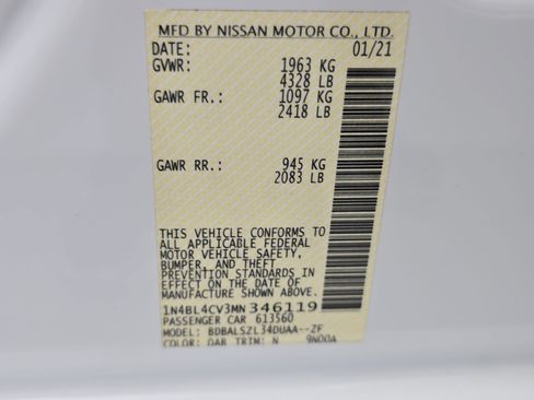 Certified 2021 Nissan Altima 2.5 SR w/ SR Premium Package FWD image 35
