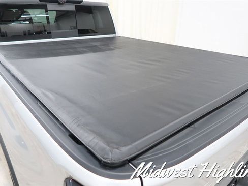 Used 2022 Chevrolet Silverado 2500 High Country image 18