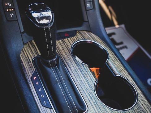 Used 2019 GMC Acadia Denali w/ Technology Package image 21