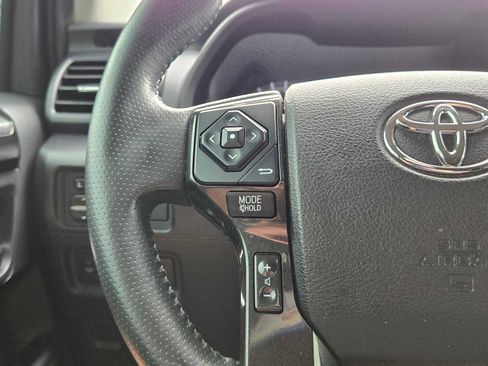 Used 2018 Toyota 4Runner TRD Pro AWD/4WD image 33