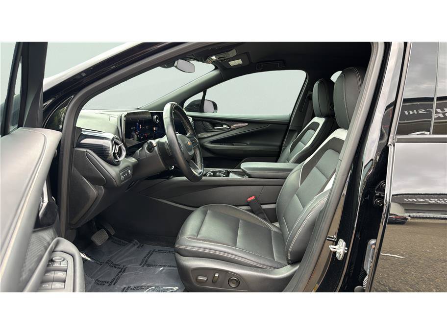 Used 2024 Chevrolet Blazer EV LT AWD/4WD image 10