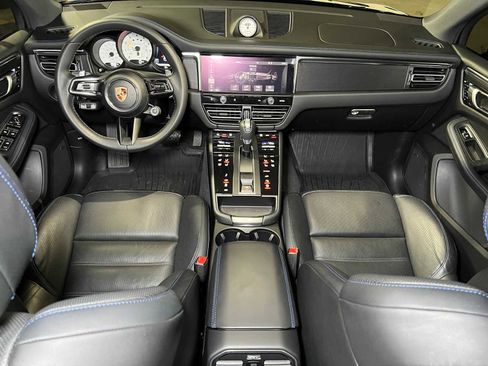 Used 2024 Porsche Macan GTS image 42