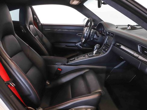 Used 2016 Porsche 911 Turbo AWD/4WD image 34