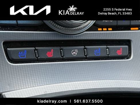 Used 2020 Lincoln MKZ Reserve w/ Luxury Package FWD image 25