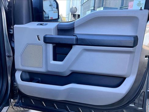 Used 2017 Ford F150 XL w/ Equipment Group 101A Mid image 22