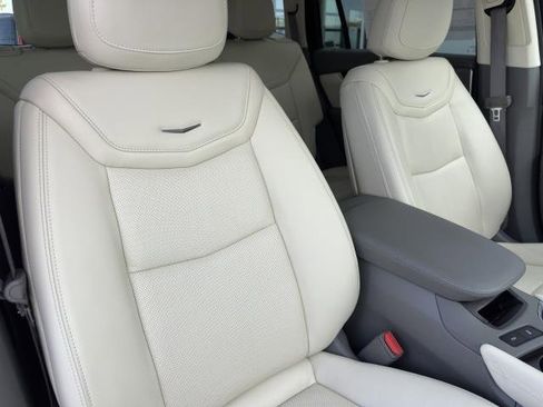 Certified 2023 Cadillac XT6 Premium Luxury image 55