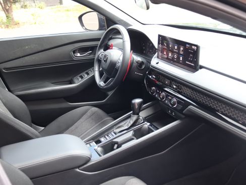 Used 2024 Honda Accord Sport image 33