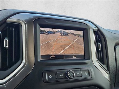 Used 2026 Chevrolet Silverado 1500 Custom RWD image 13