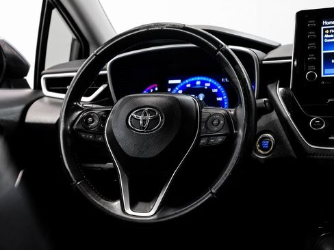 Used 2020 Toyota Corolla XLE image 26