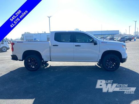Used 2023 Chevrolet Silverado 1500 LT Trail Boss w/ Protection Package image 8