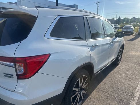 Used 2019 Honda Pilot Touring image 14