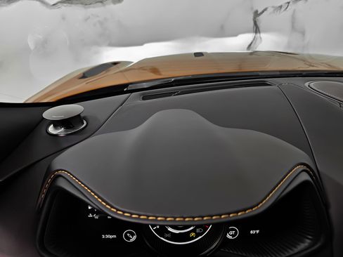 Used 2017 Aston Martin DB11 V12 image 24