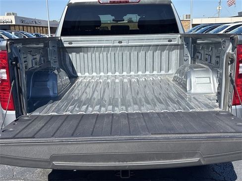 Certified 2025 Chevrolet Silverado 1500 LT image 25
