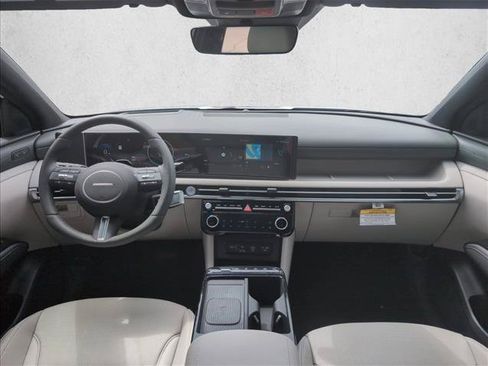 New 2026 Hyundai Tucson Limited FWD image 24