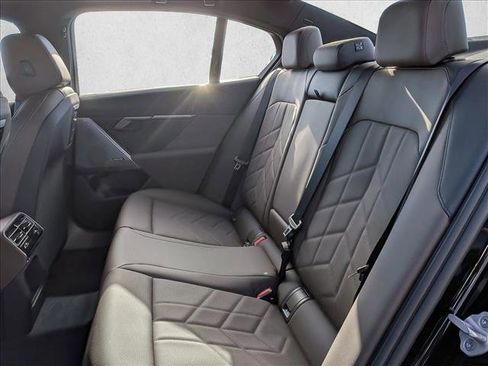 New 2026 BMW 530i xDrive w/ Premium Package image 17