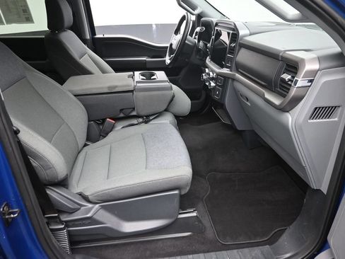 Used 2025 Ford F150 XLT w/ Equipment Group 301A Standard AWD/4WD image 9