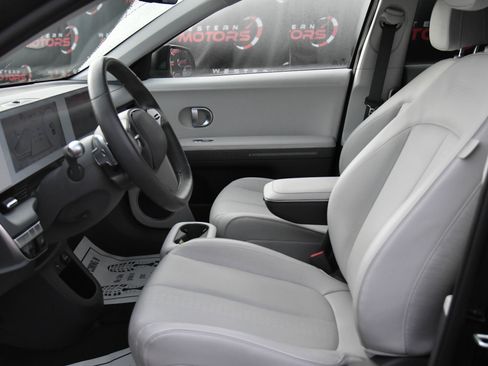 Used 2022 Hyundai Ioniq 5 SEL image 18