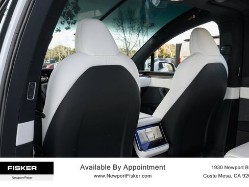Used 2022 Tesla Model X image 21