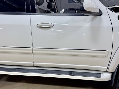 Used 2004 Toyota Sequoia Limited AWD/4WD image 20