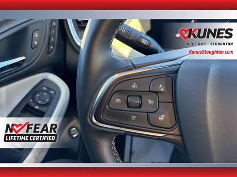 Used 2024 Buick Encore GX Avenir w/ Avenir Convenience Package image 31