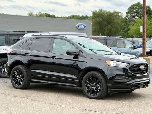 Certified 2024 Ford Edge SE w/ Black Appearance Package AWD/4WD image 29