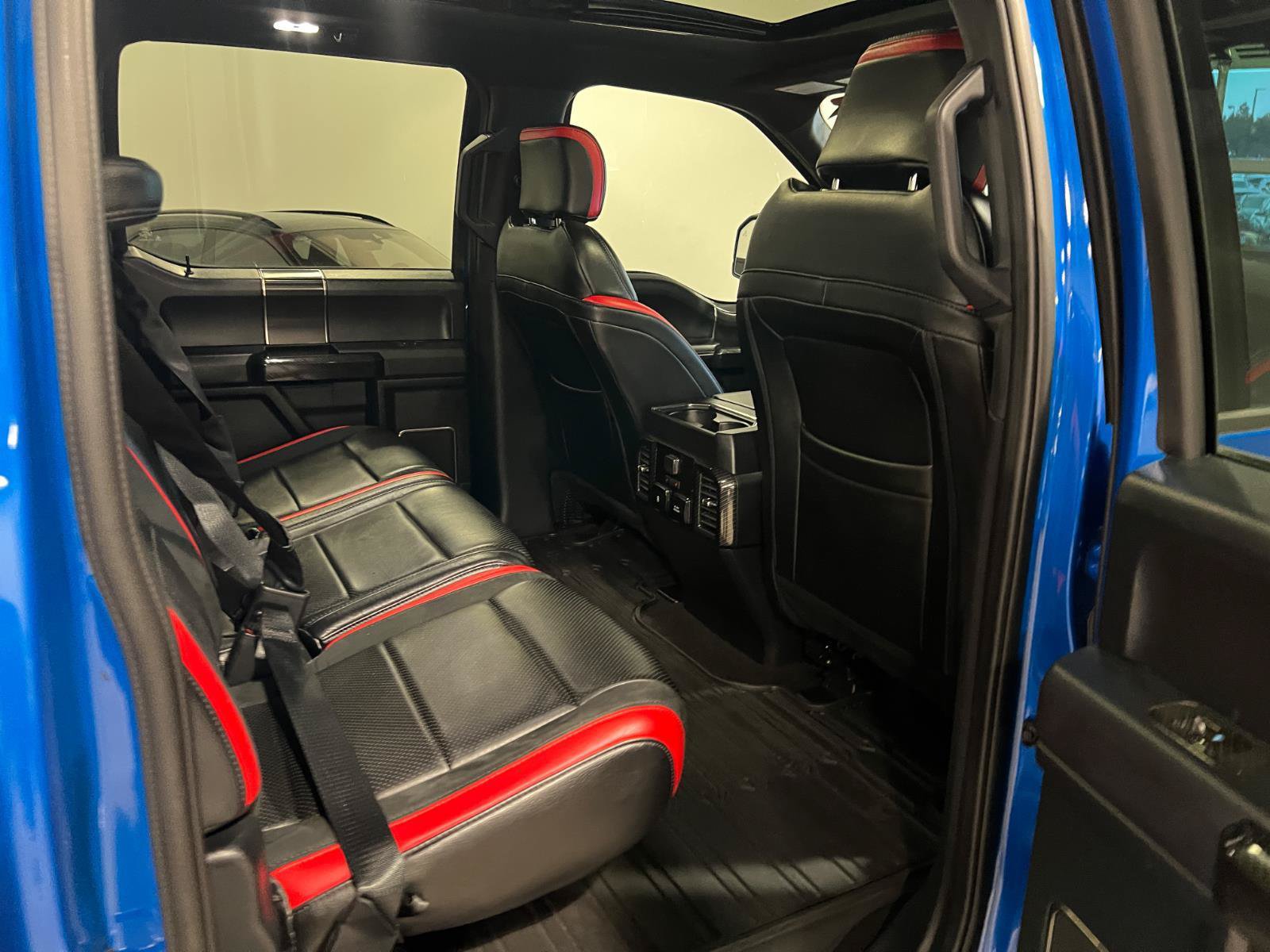 Used 2020 Ford F150 Raptor w/ Equipment Group 802A Luxury AWD/4WD image 40