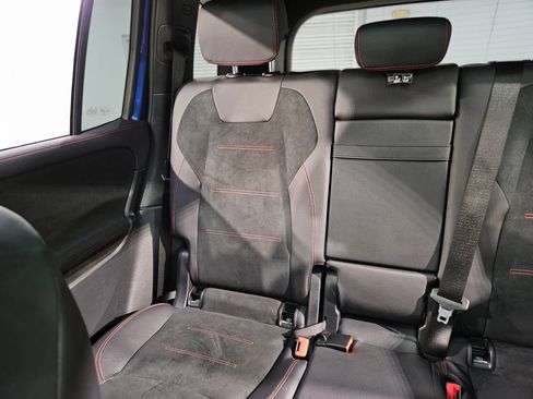 Used 2024 Mercedes-Benz GLB 250 image 12