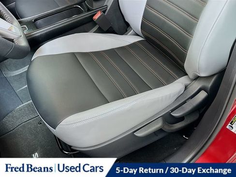 Used 2024 Nissan Kicks SR w/ SR Premium Package FWD image 25
