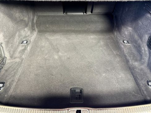 Used 2022 Audi A8 L 3.0T w/ Executive Package image 25