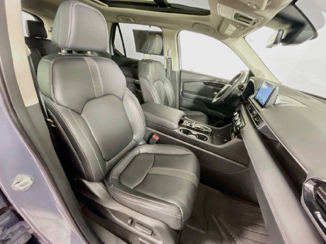 Used 2025 Honda Pilot Touring image 31