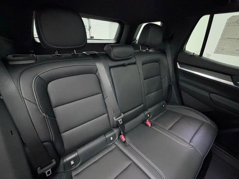 New 2026 GMC Terrain Elevation w/ Elevation Premium Package image 41