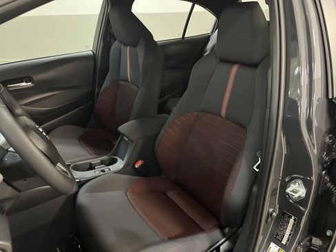 Used 2026 Toyota Corolla SE image 13