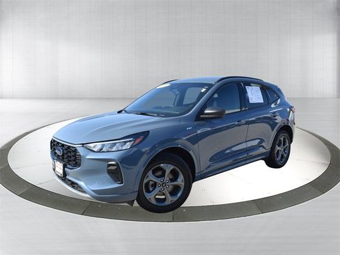 Used 2024 Ford Escape ST-Line image 13