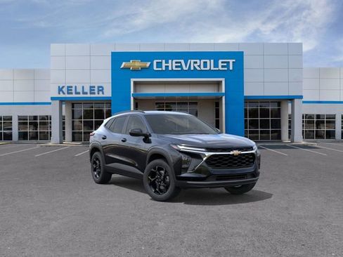 New 2026 Chevrolet Trax LT image 1