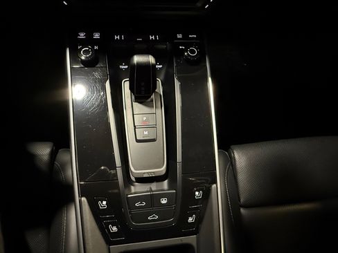 Used 2022 Porsche 911 Turbo S image 55