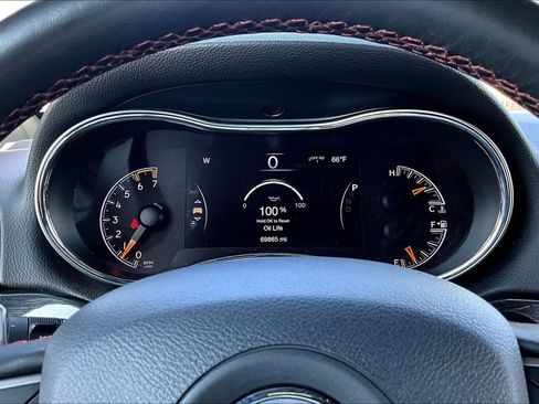 Used 2019 Jeep Grand Cherokee Trailhawk AWD/4WD image 12