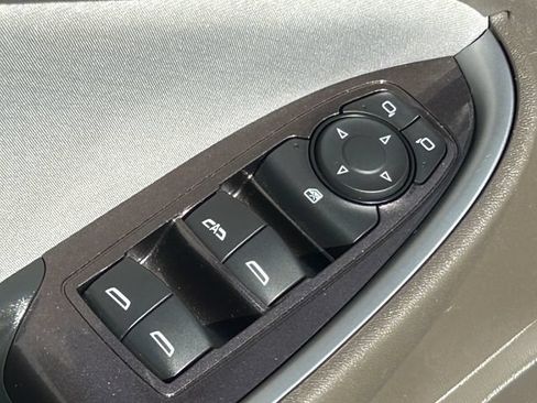 Used 2025 Chevrolet Malibu LT FWD image 29