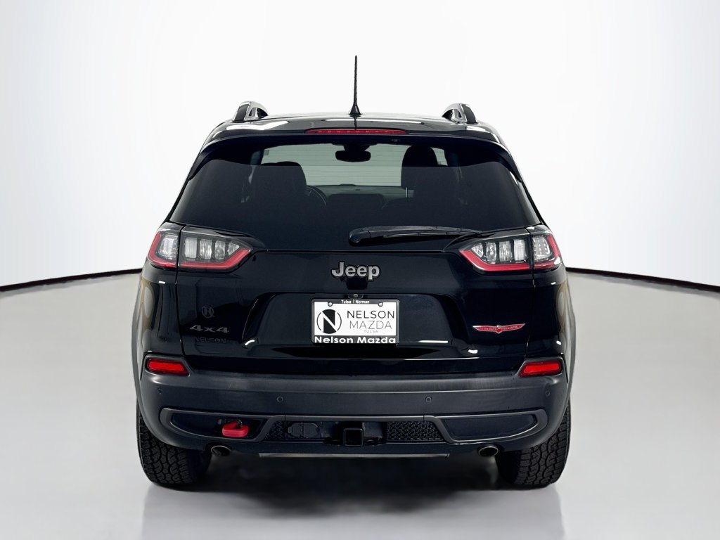 Used 2022 Jeep Cherokee Trailhawk w/ Comfort/Convenience Group AWD/4WD image 6