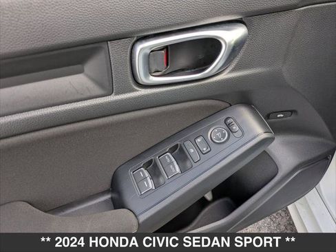 Used 2024 Honda Civic Sport image 11