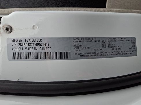 Certified 2021 Chrysler Pacifica Limited image 30