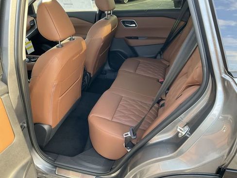 New 2026 Nissan Rogue Platinum w/ Tech Package image 12