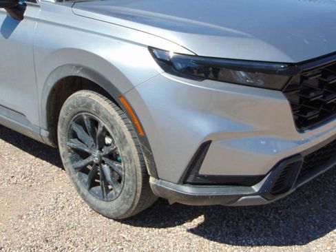 Used 2023 Honda CR-V Sport image 2