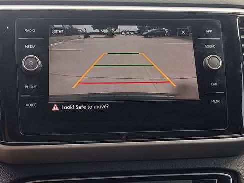 Used 2023 Volkswagen Atlas Cross Sport SE FWD image 16
