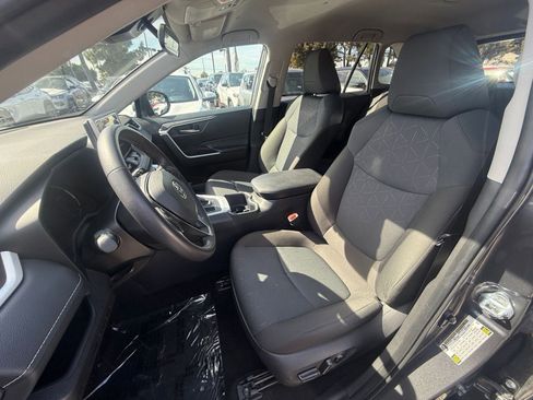 Used 2025 Toyota RAV4 XLE w/ Weather Package image 32