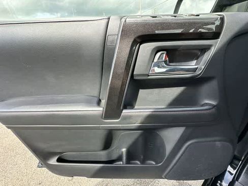 Used 2023 Toyota 4Runner TRD Off-Road Premium w/ Off Road Premium Plus Package image 19