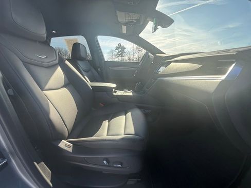Certified 2023 Cadillac XT5 Luxury image 34
